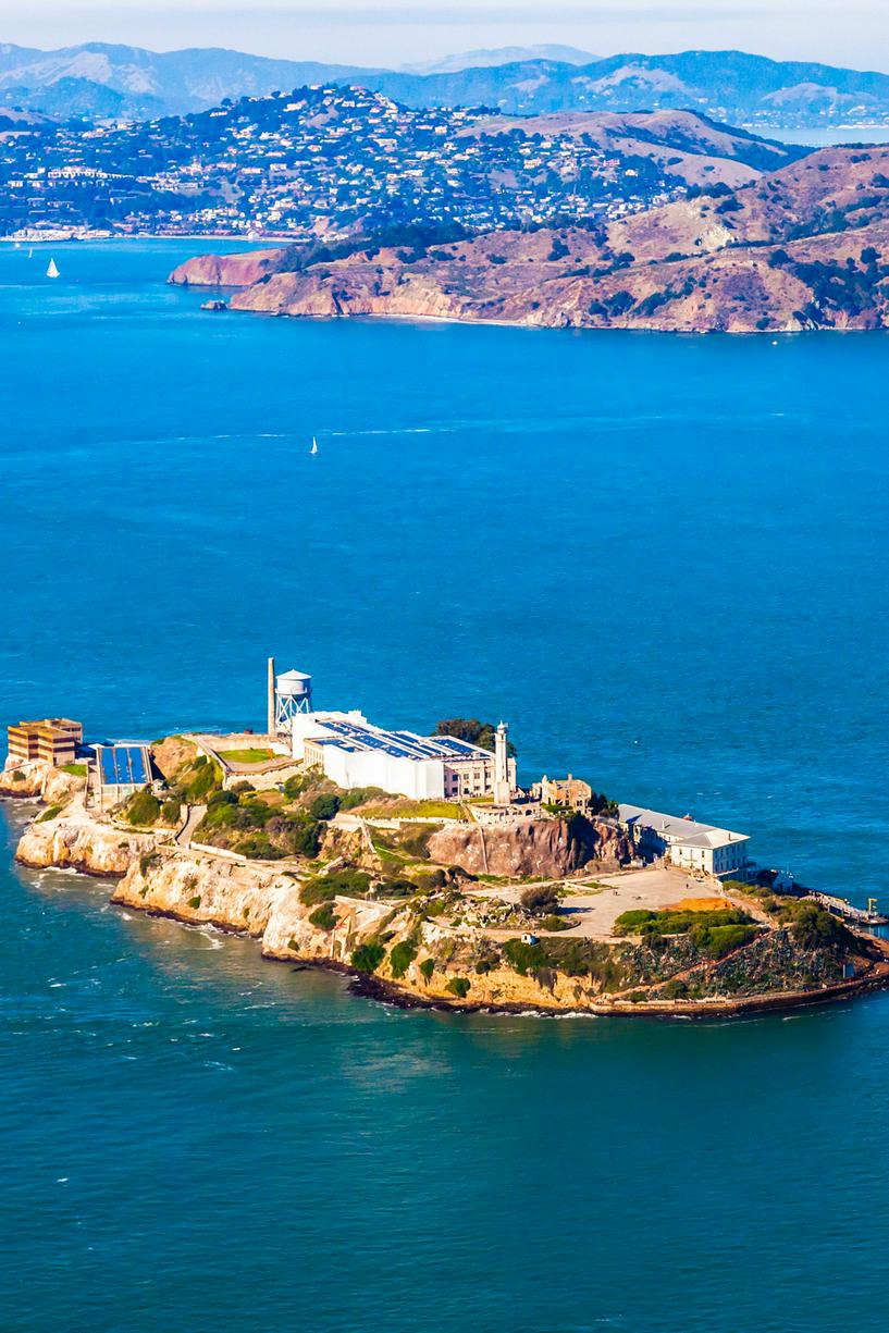 アルカトラズ刑務所 世界で最も脱獄の難しい刑務所